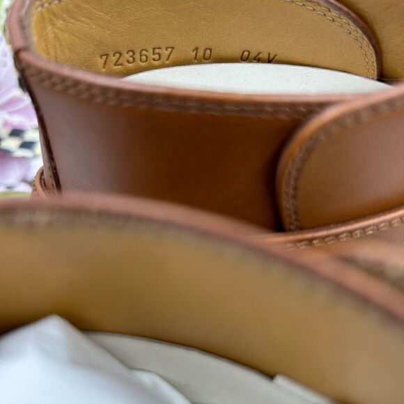 Men’s Gucci, leather ankle boots with buckle size 9 made in  Italy main image 5